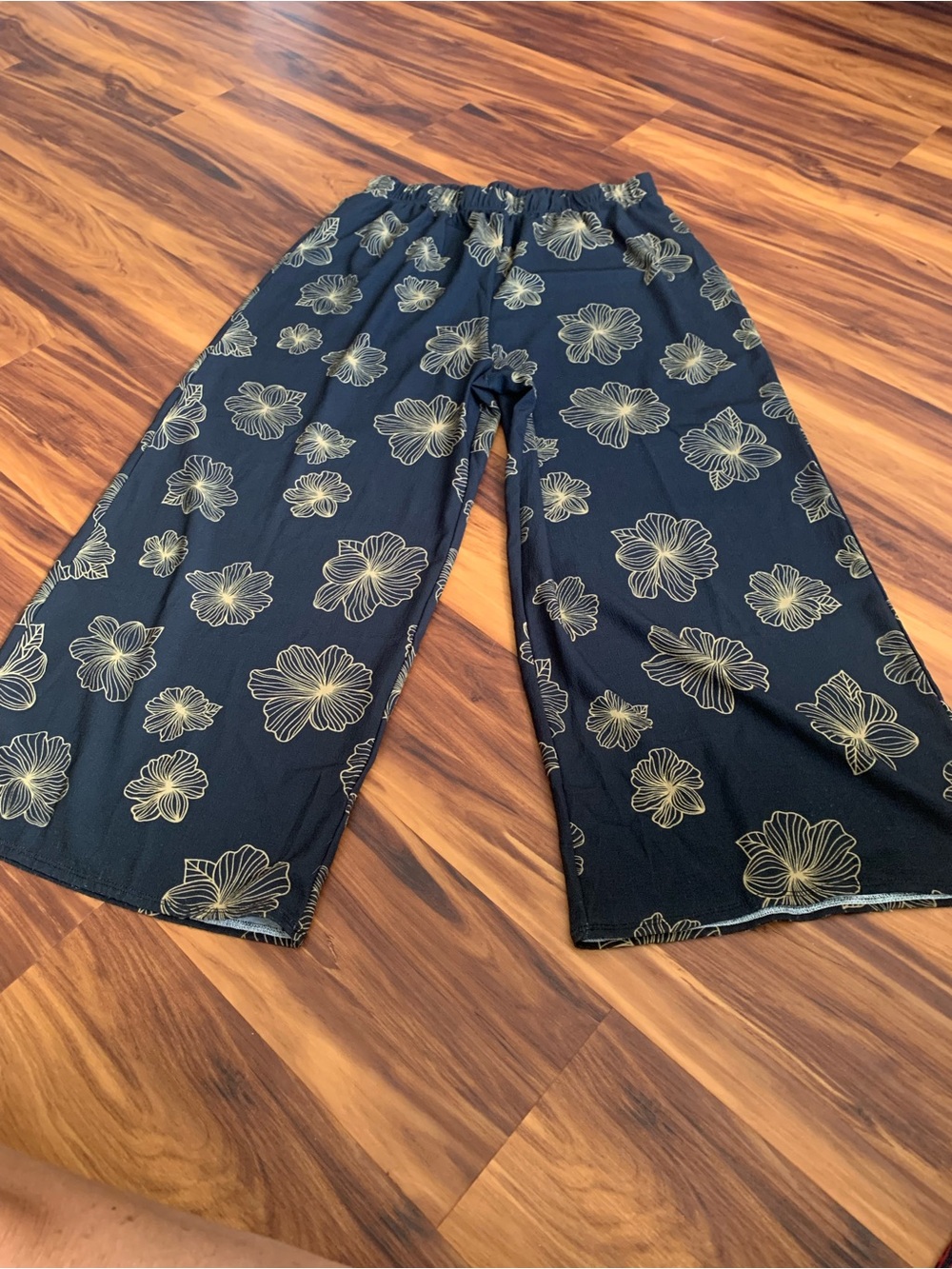JW women’s pants